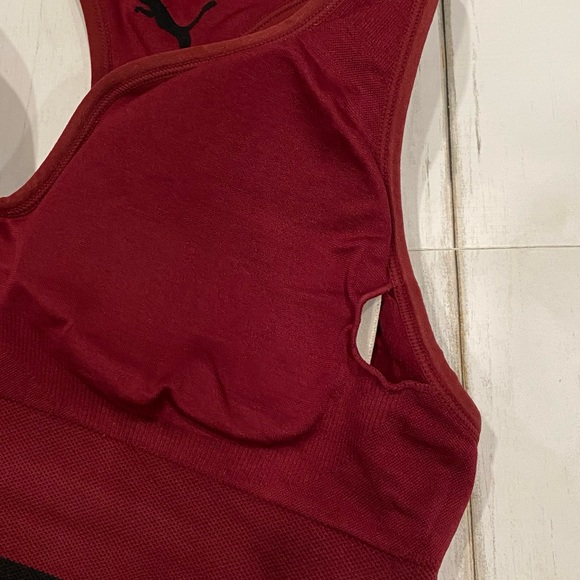 NWOT Puma sports bra - Picture 11 of 13